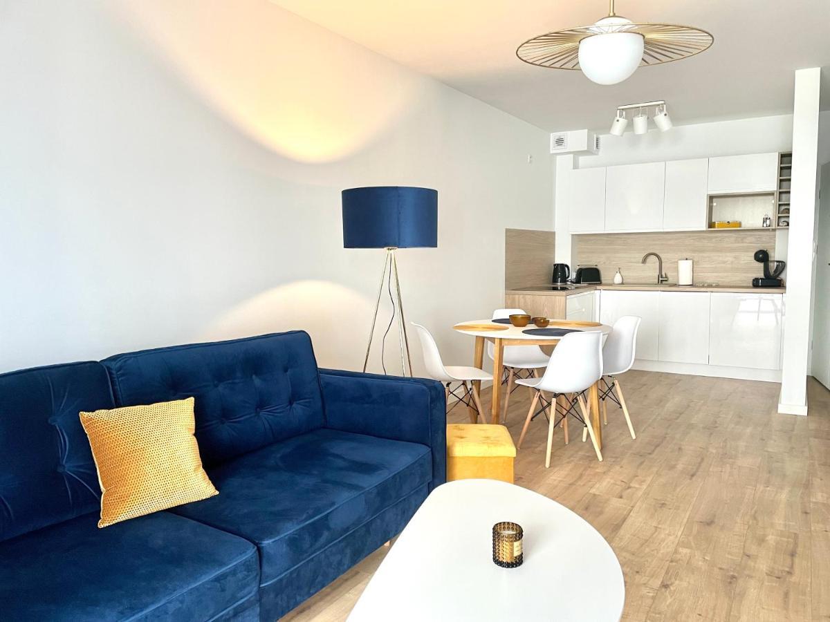 Apartament 02 - Rezydencja อุสตรอเนียมอร์สเกีย ภายนอก รูปภาพ